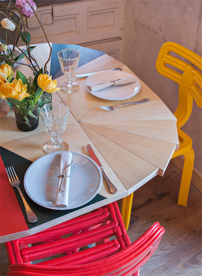 色彩活躍的餐廳室內(nèi)空間