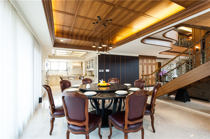 古典奢華混搭風(fēng)別墅空間設(shè)計案例