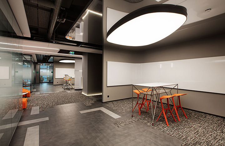 優(yōu)雅奶奶灰  SAP土耳其總部辦公室設(shè)計方案