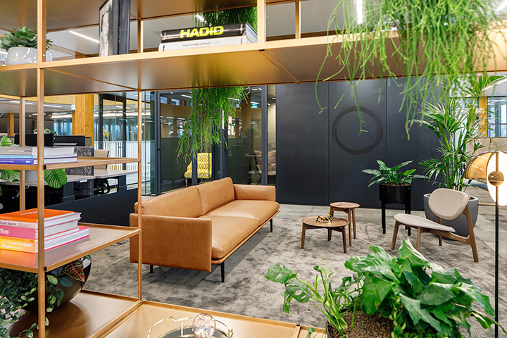 EDGE房地產(chǎn)公司溫暖如家般的智能辦公設(shè)計(jì)方案